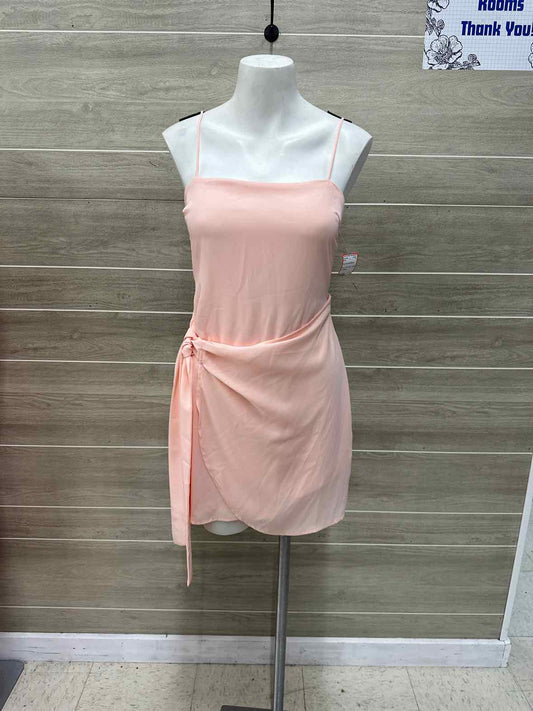 Size 6/8 Pink Womens Dress
