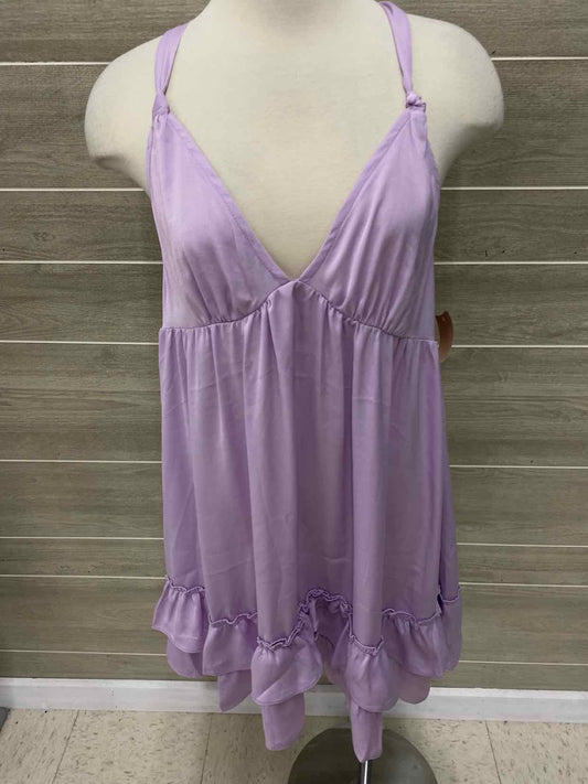 AEMI & Co Lavender Womens Size 6 Dress
