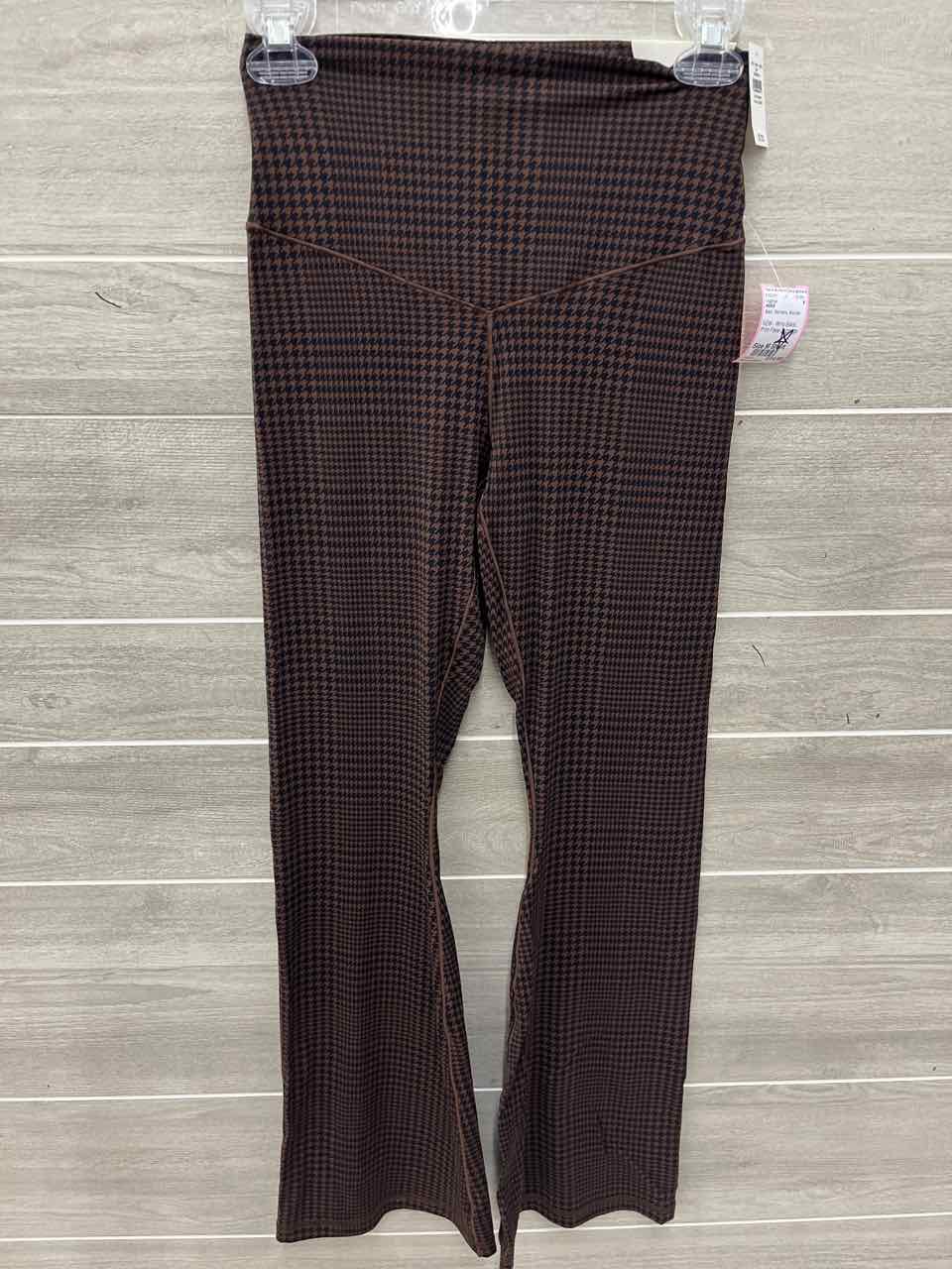 AERIE Size M Short Black Womens Leggings