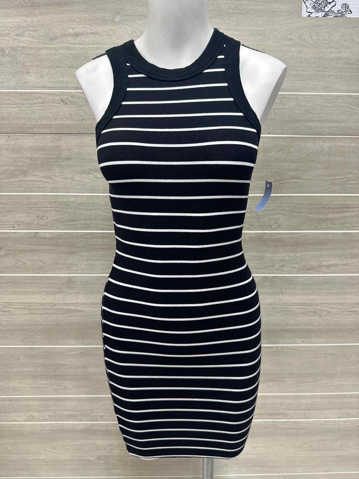 Size 2 Black Womens Dress
