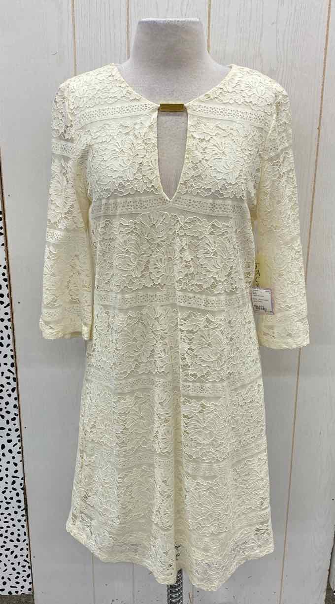 Tacera Cream Womens Size 8/10 Dress