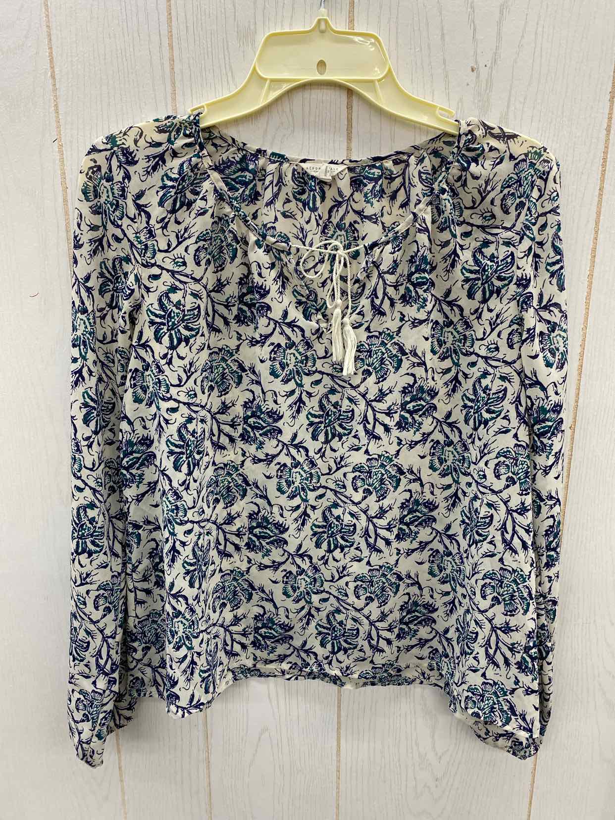 Aeropostale Cream Womens Size Small Shirt