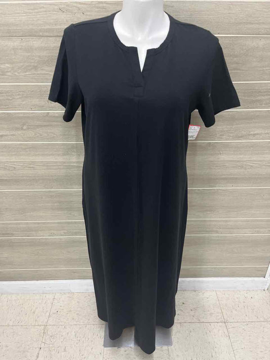 D & Co Size 16/18 P Black Petite Dress