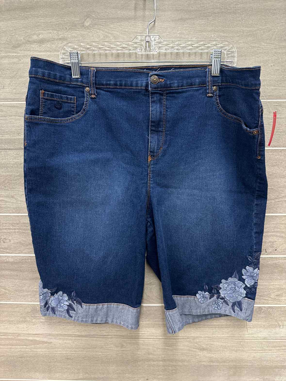 Gloria Vanderbilt Size 18W Blue Plus Shorts