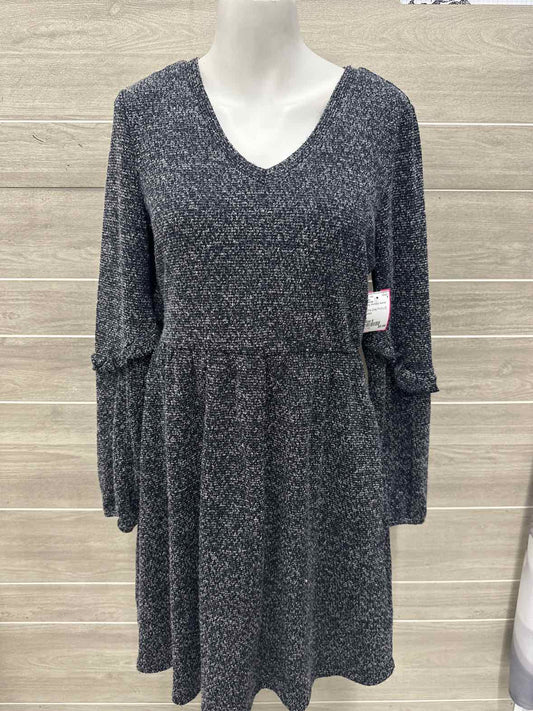 Maurices Size 6 Gray Womens Dress