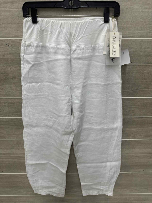 Size 6/8 White Womens Pants