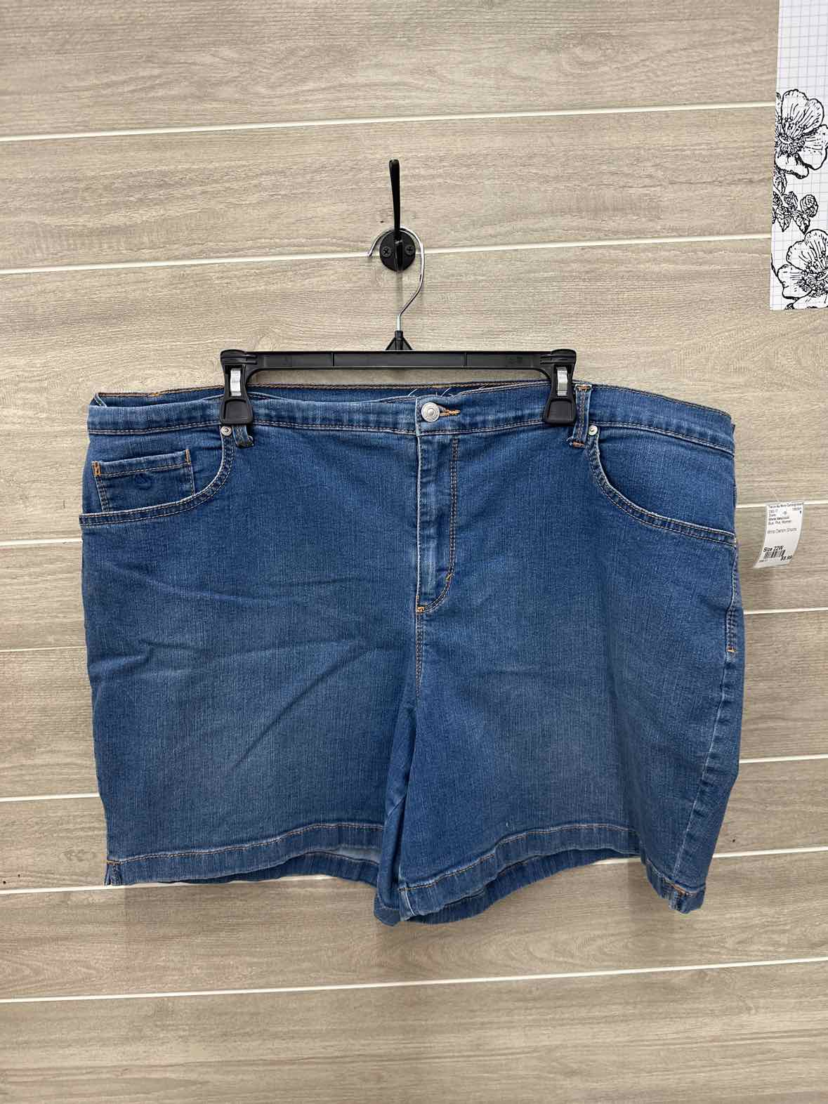 Gloria Vanderbilt Size 22W Blue Plus Shorts