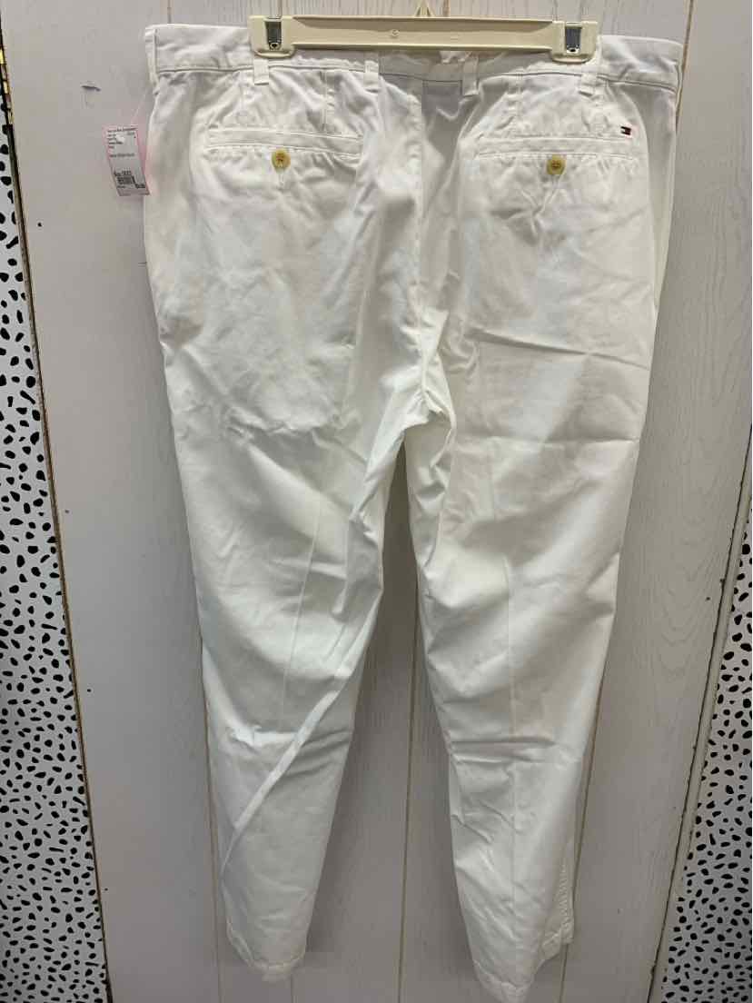 Tommy Hilfiger Size 38/32 Mens Pants