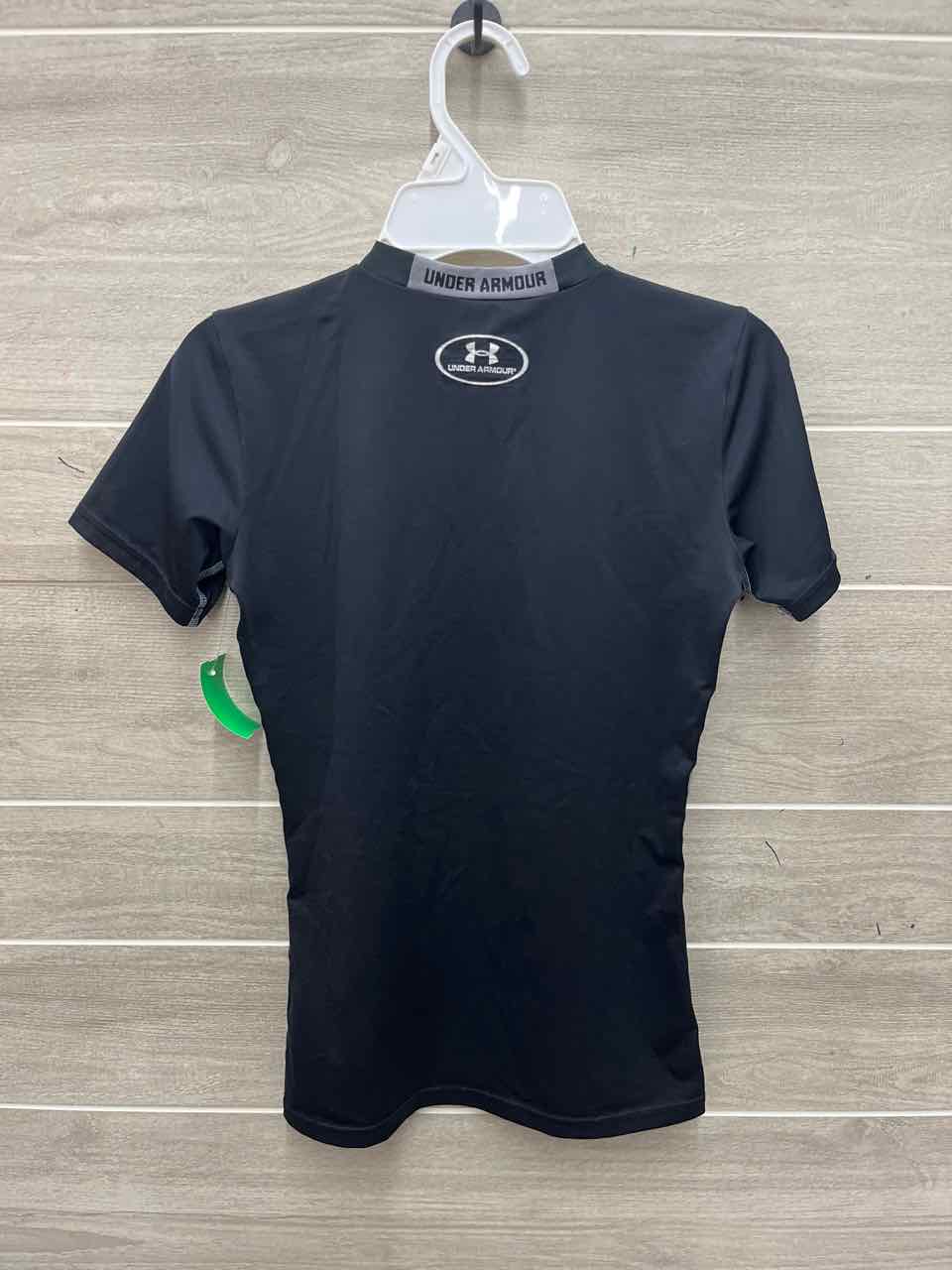 Under Armour Boys Size 10 Shirt