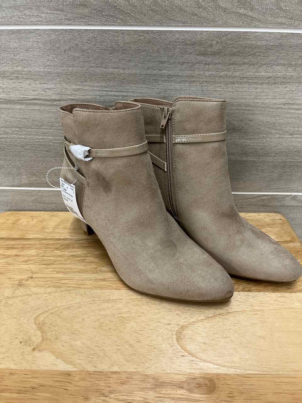 Life Stride US Shoe Size 9W Tan Womens Boots