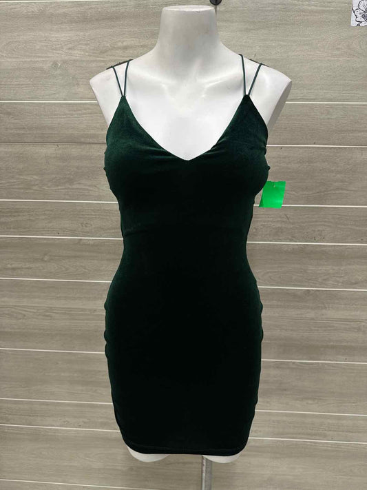 Windsor Size 2/4 Green Womens Dress