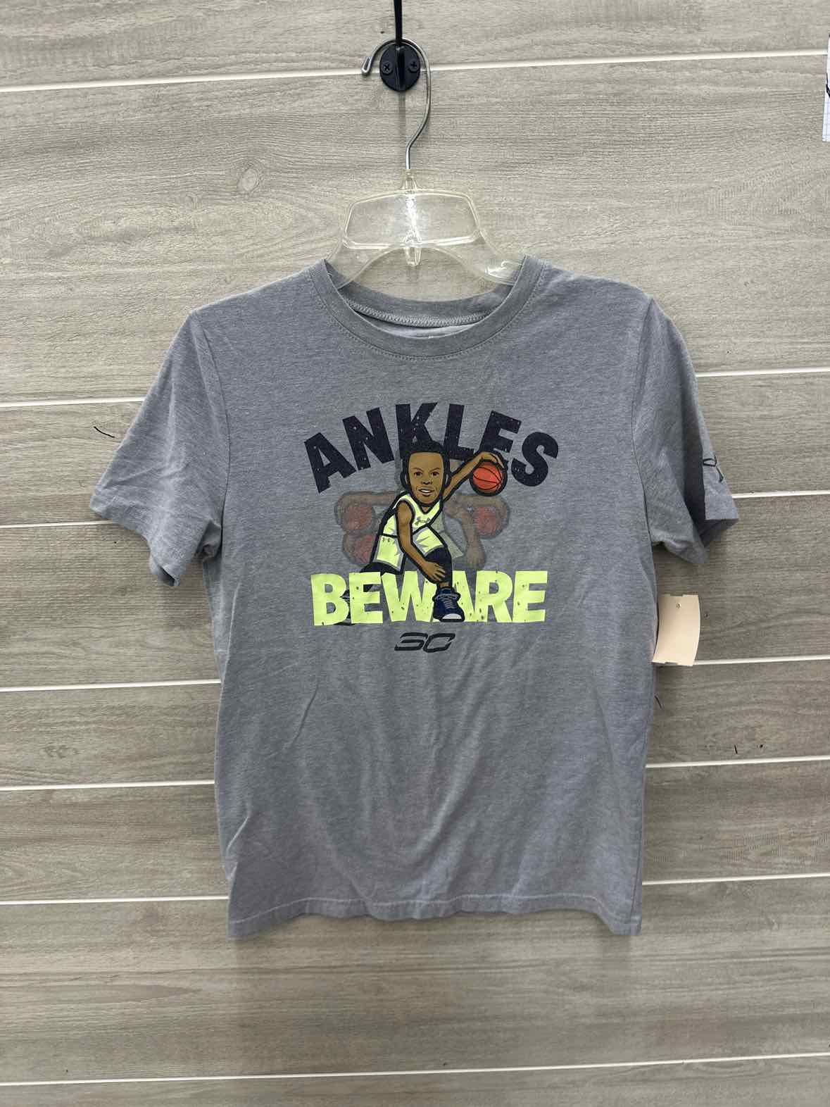 Under Armour Boys Size 10/12 Shirt