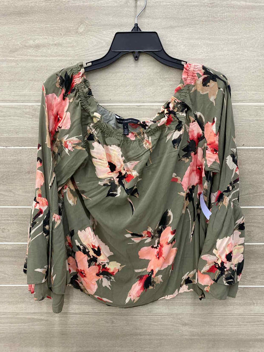 WHBM Green Womens Size L Shirt