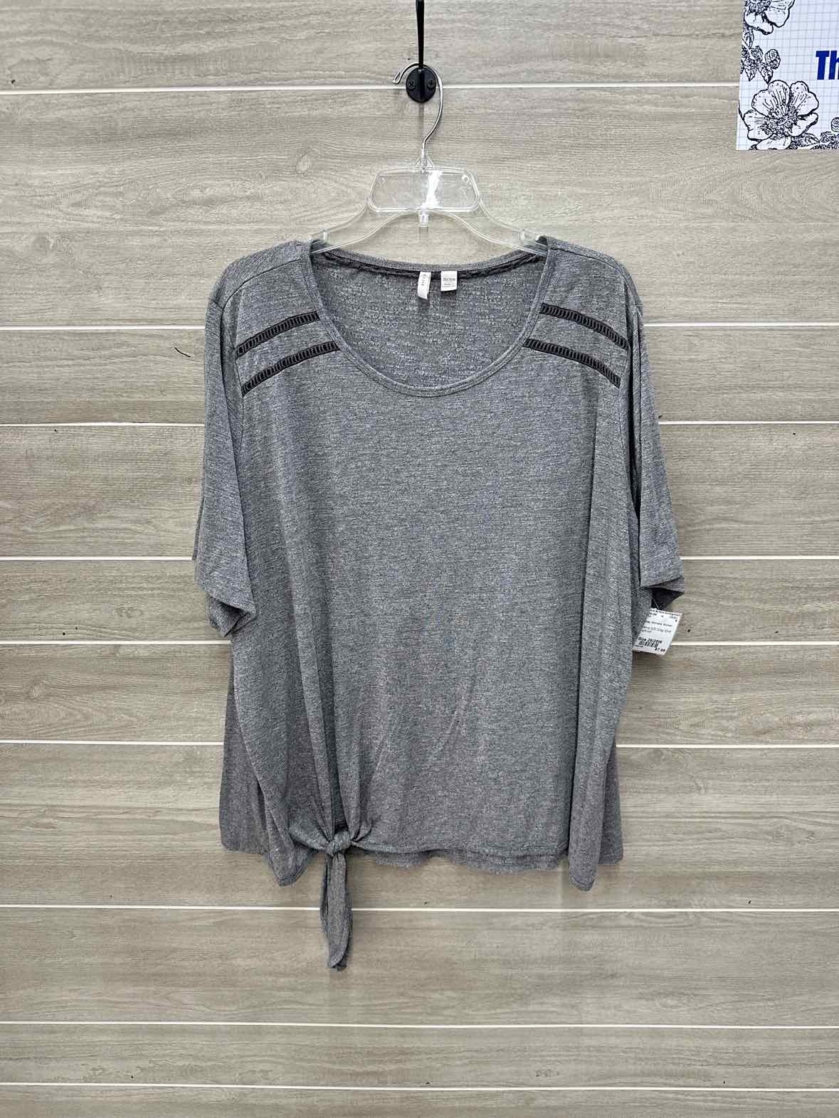 Gray Womens Women Size 26/28W Shirt
