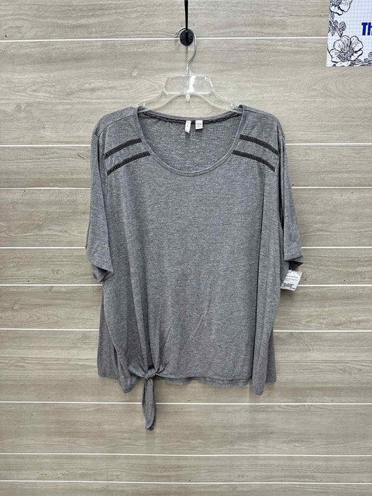 Gray Womens Women Size 26/28W Shirt