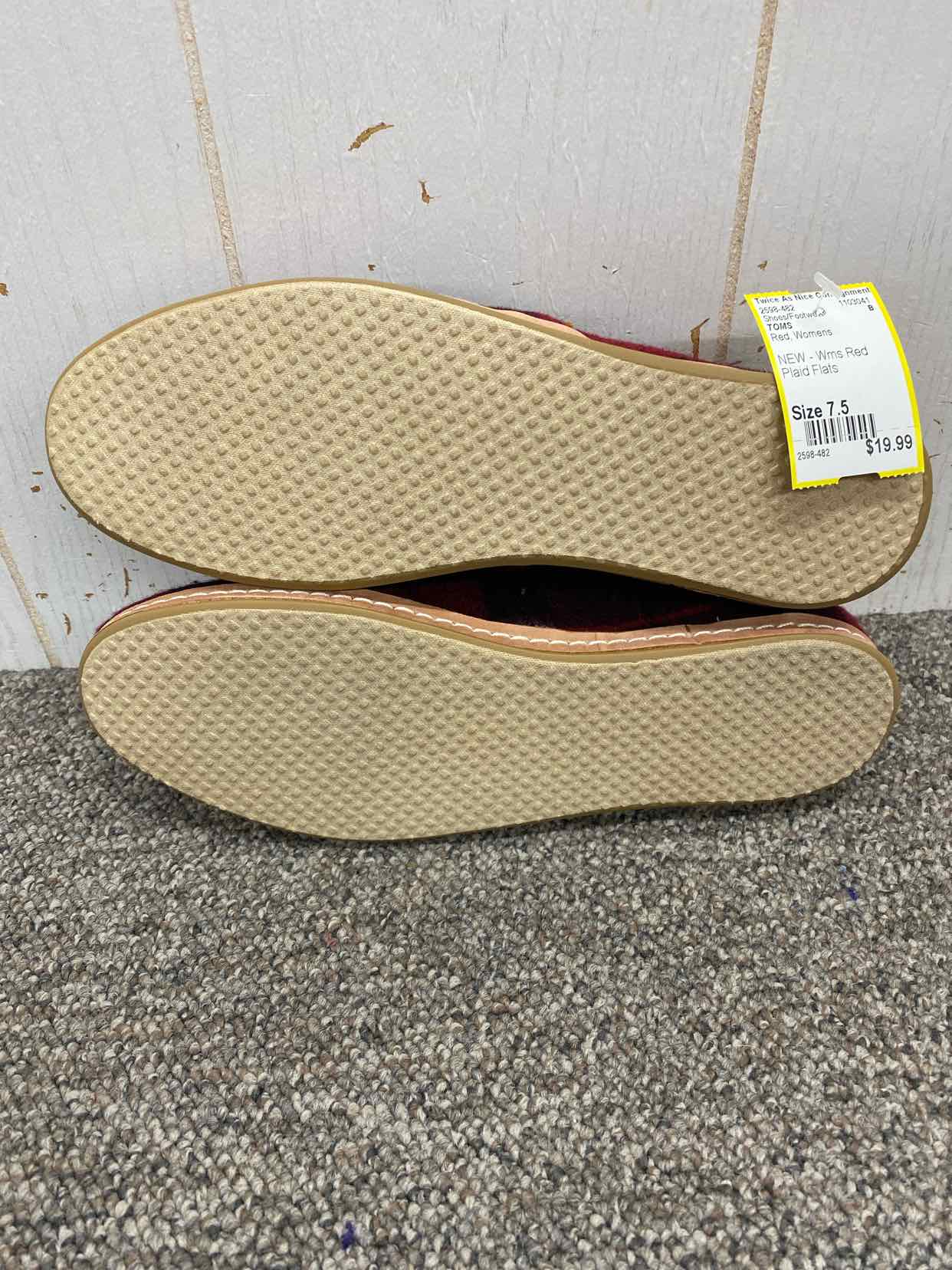 TOMS Red Womens Size 7.5 Shoes/Footwear