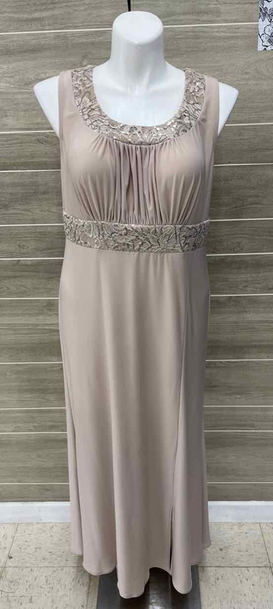 R&M Richards Tan Womens Women Size 16 Gown/Evening Wear