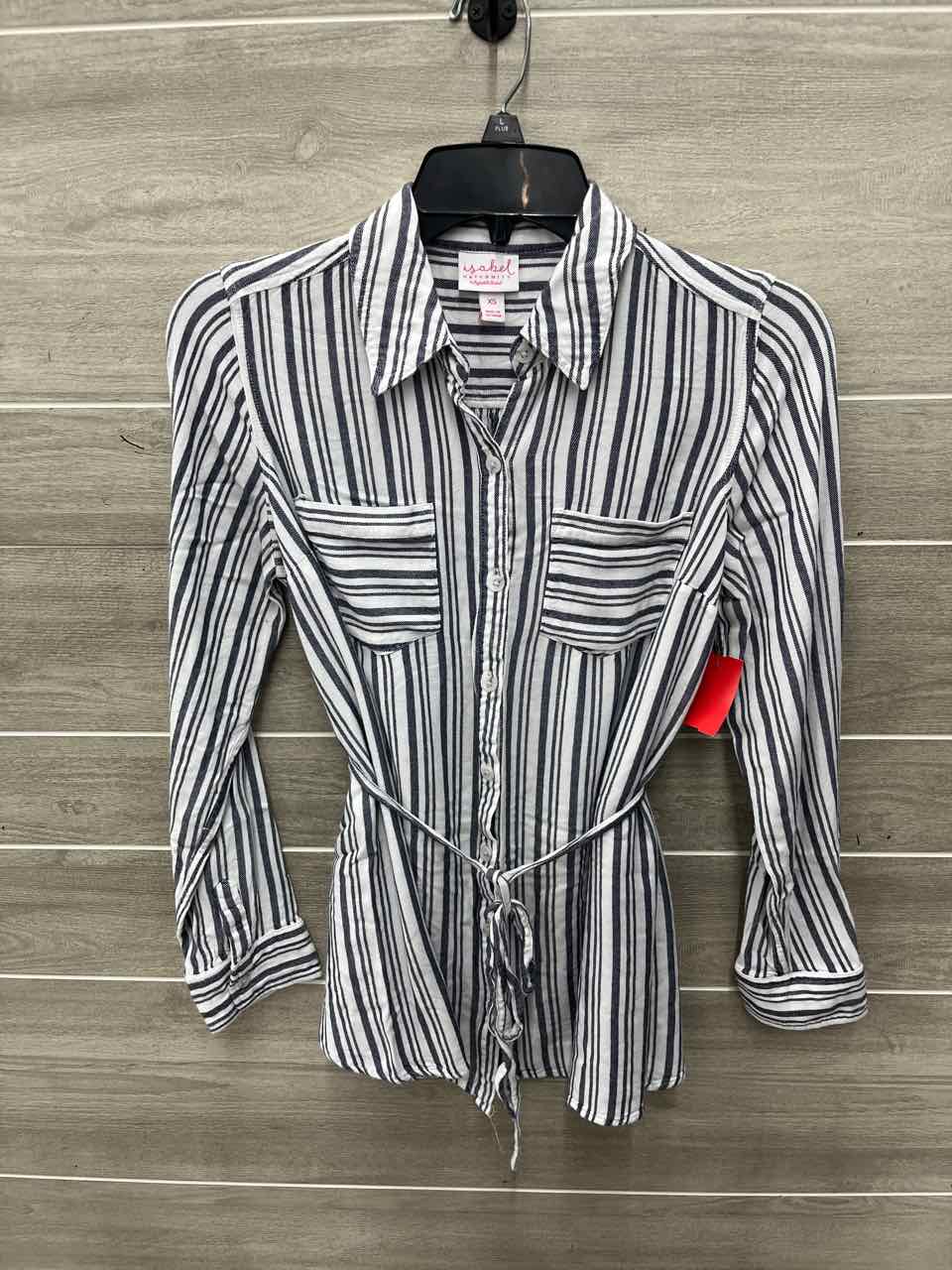 Isabel Size XS White Maternity Shirt