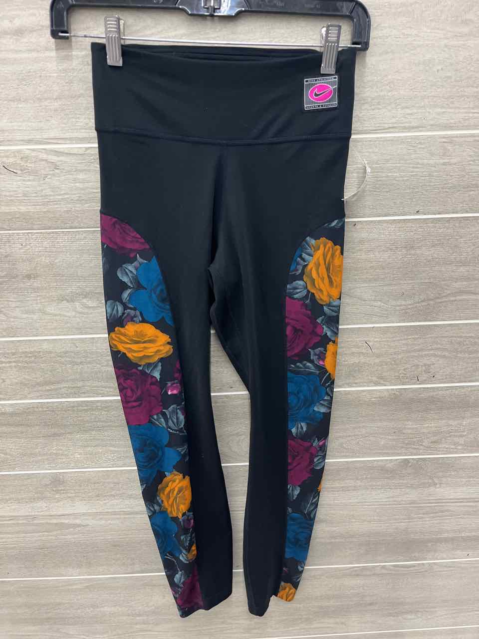 Nike Size XS Black Womens Leggings