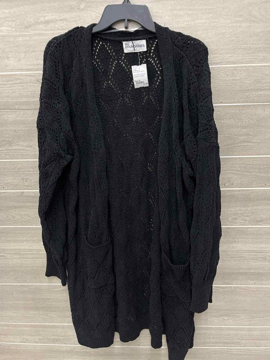 No Boundaries Size XL Black Womens Sweater