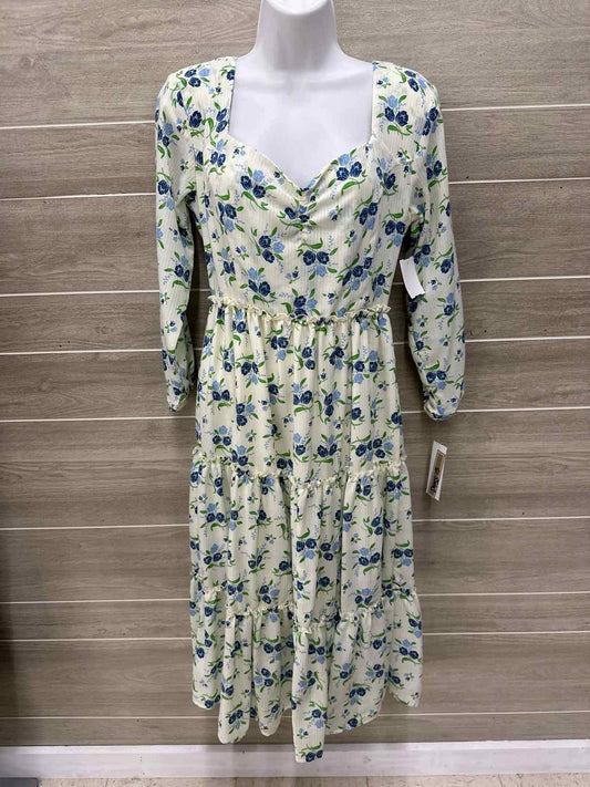 Cream Womens Size 6 Dress