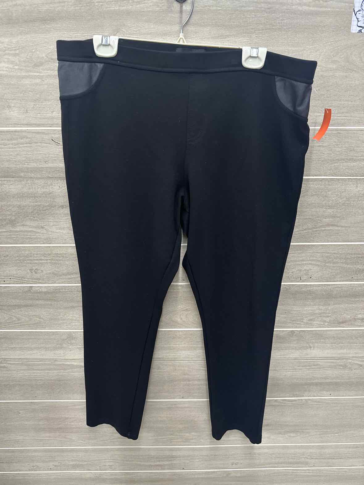 DKNY Size 18/20W Black Plus Pants