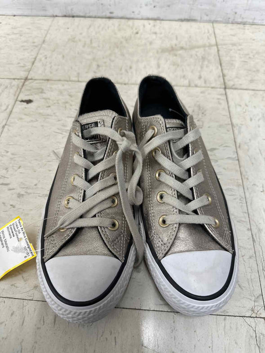 Converse Womens Size 6 Shoes/Footwear