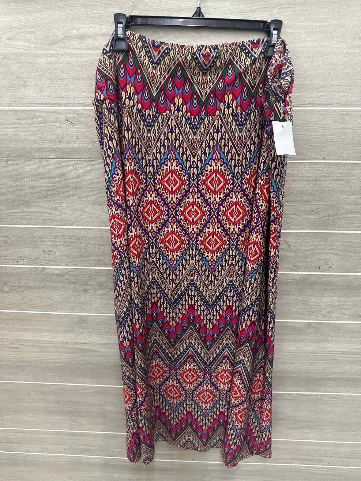 CATO Size 18/20W Red Plus Skirt