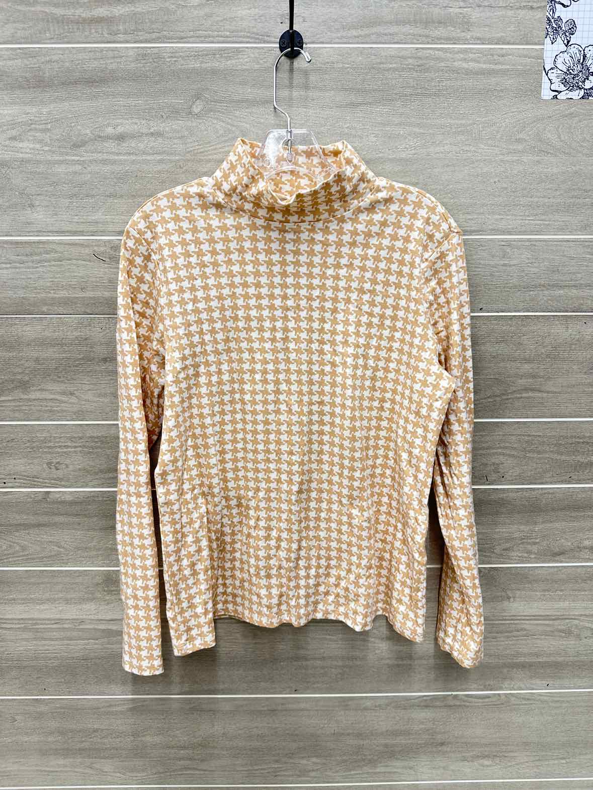 Croft & Barrow Size M Tan Womens Shirt
