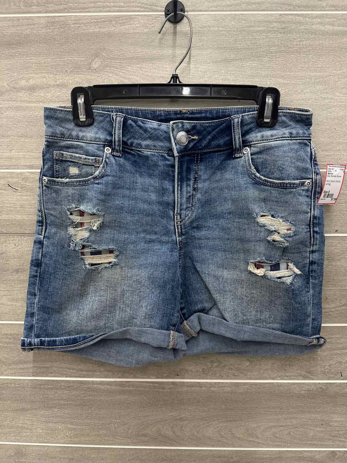 Maurices Size 6 Blue Womens Shorts