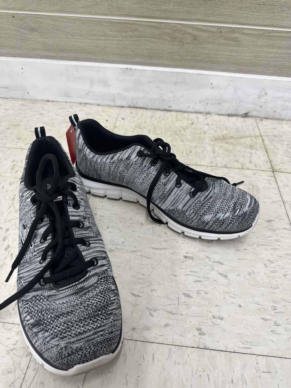 Skechers US Shoe Size 10 Black Womens Shoes/Footwear