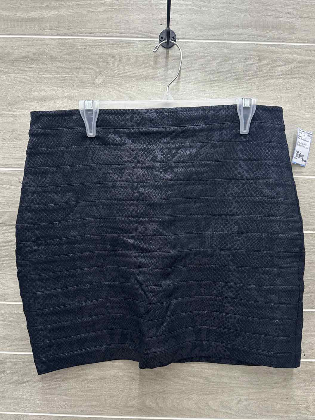 Express Size 12 Black Womens Skirt