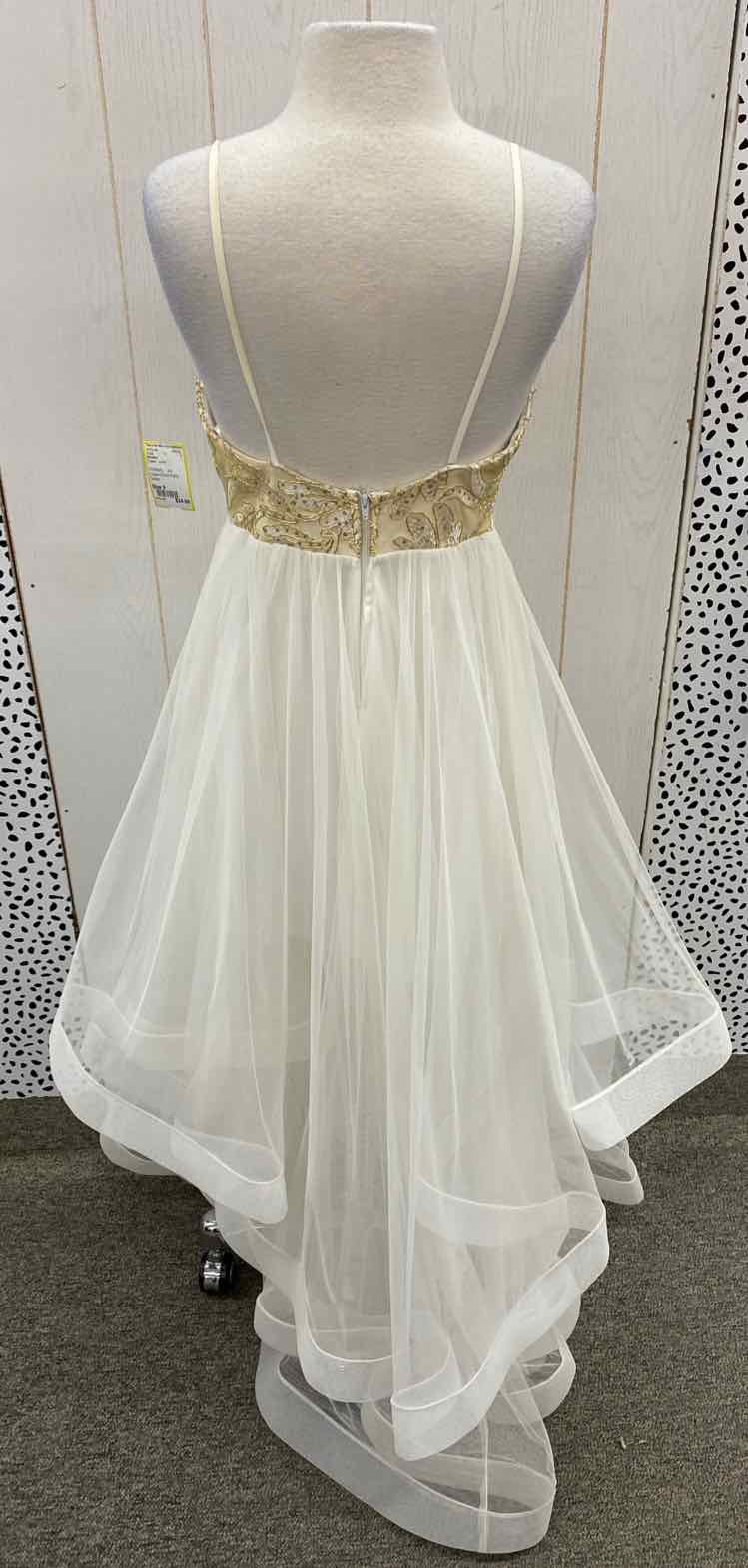 Windsor Cream Junior Size 9 Dress