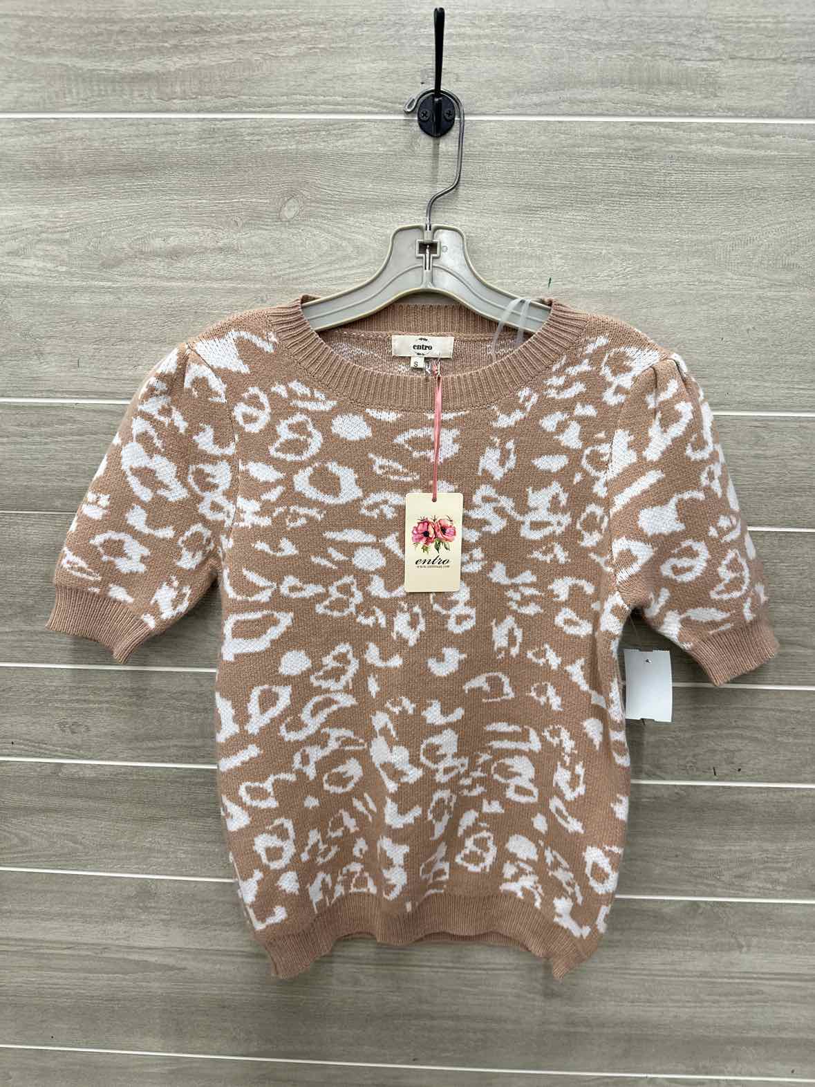 ENTRO Size S Tan Womens Sweater