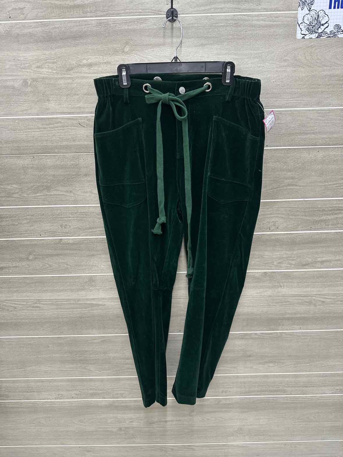 Size 10/12 Green Womens Pants