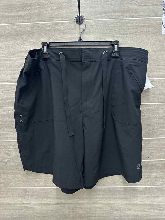 Free Country Size 20/22W Black Plus Shorts