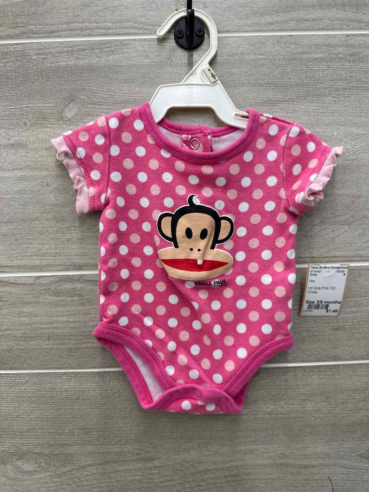 Infant 3/6 months Onsie