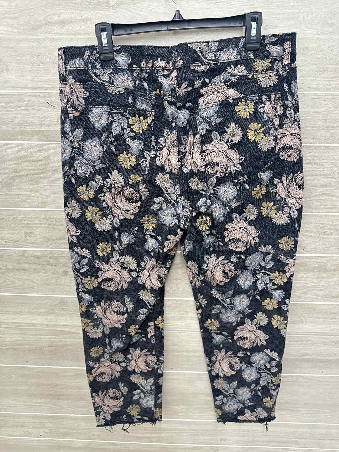 Celebrity Pink Size 14/16 Black Womens Pants