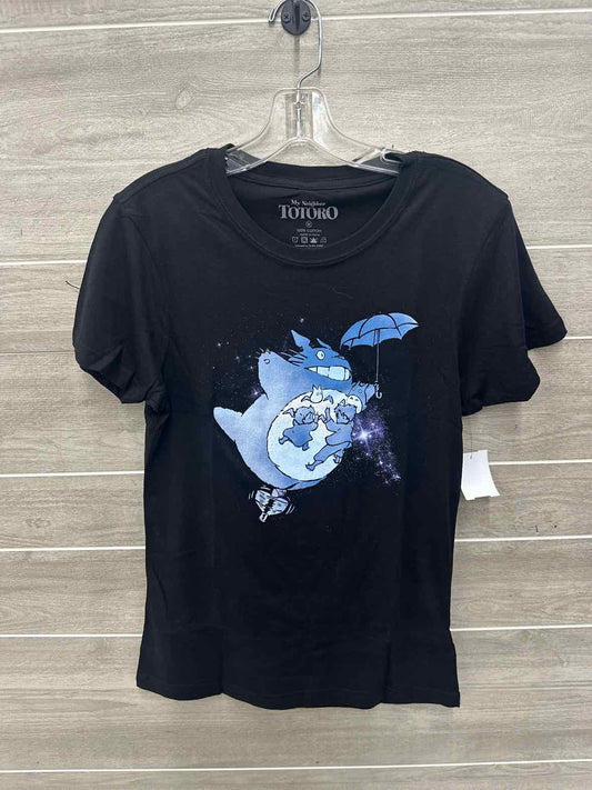 Size M Black Junior Shirt
