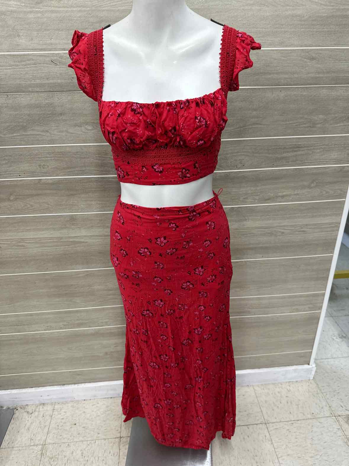 Free People Size 0 Red Womens Skirt Set