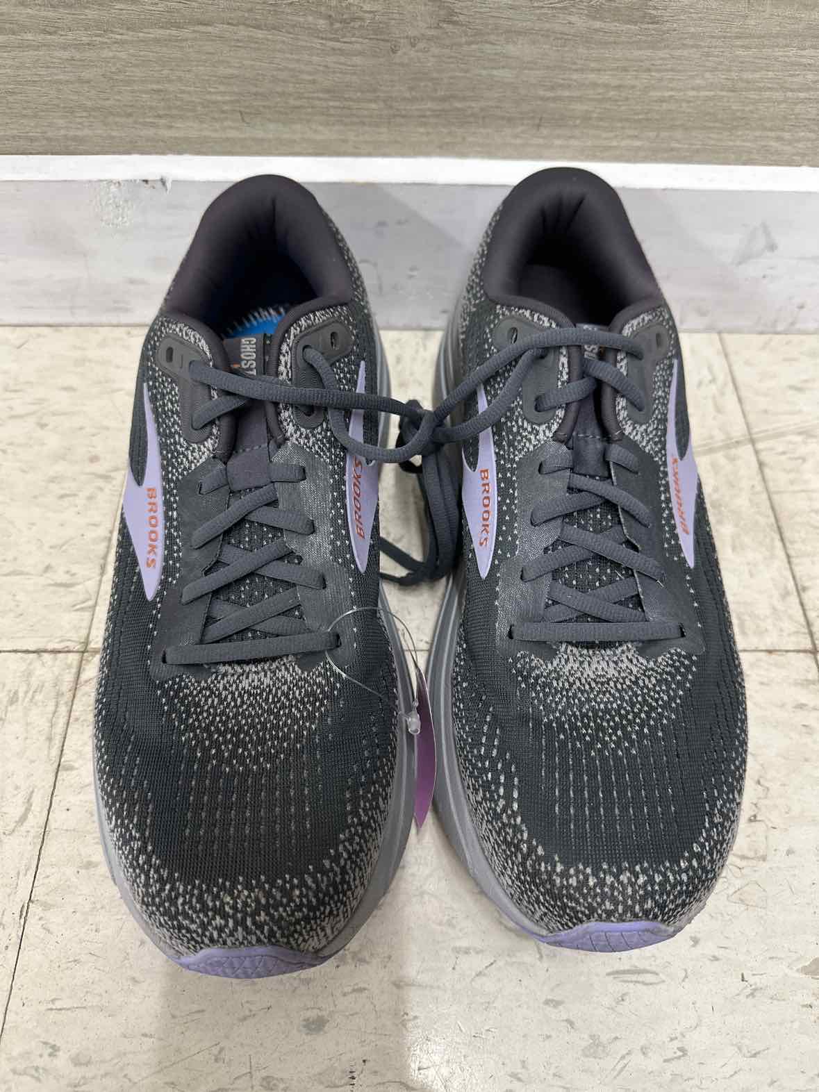 Brooks Gray Womens Size 11.5 Shoes/Footwear