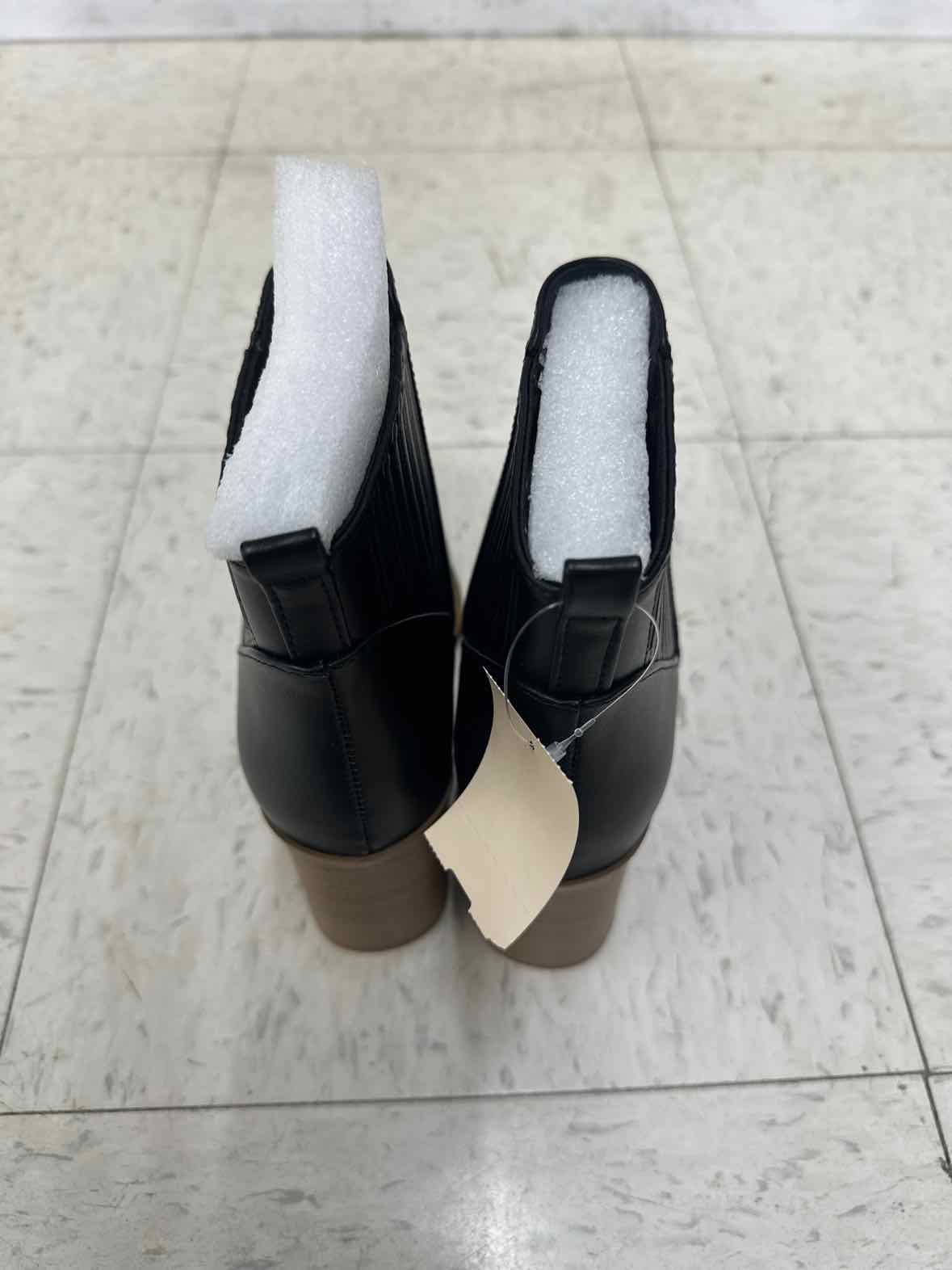 Soda US Shoe Size 6 Black Womens Boots
