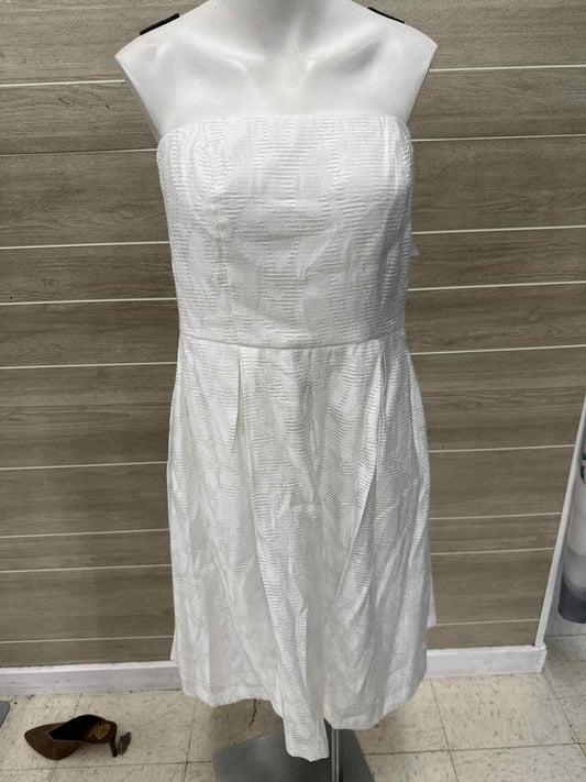 The Limited Size 10 White Womens Dress