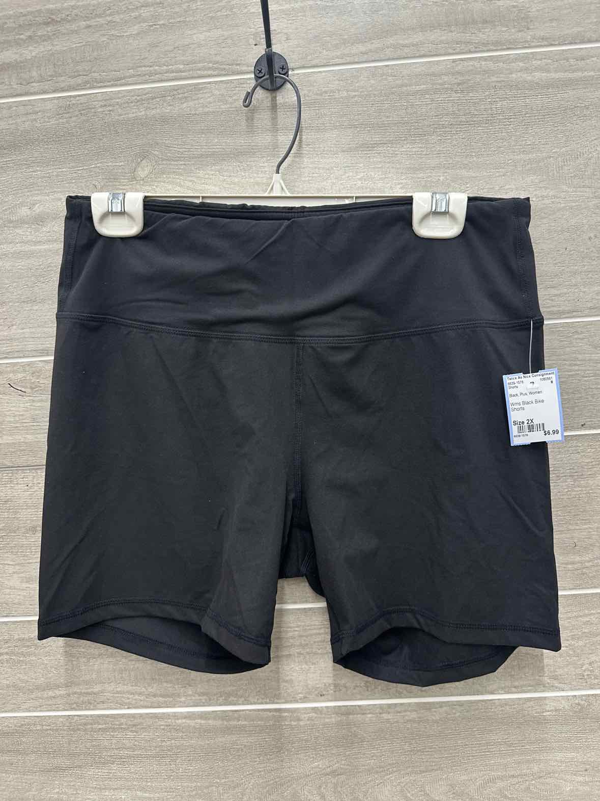 Size 2X Black Plus Shorts