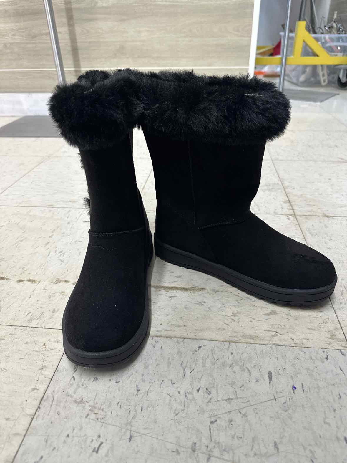 Girls Size 5 Shoes/Boots
