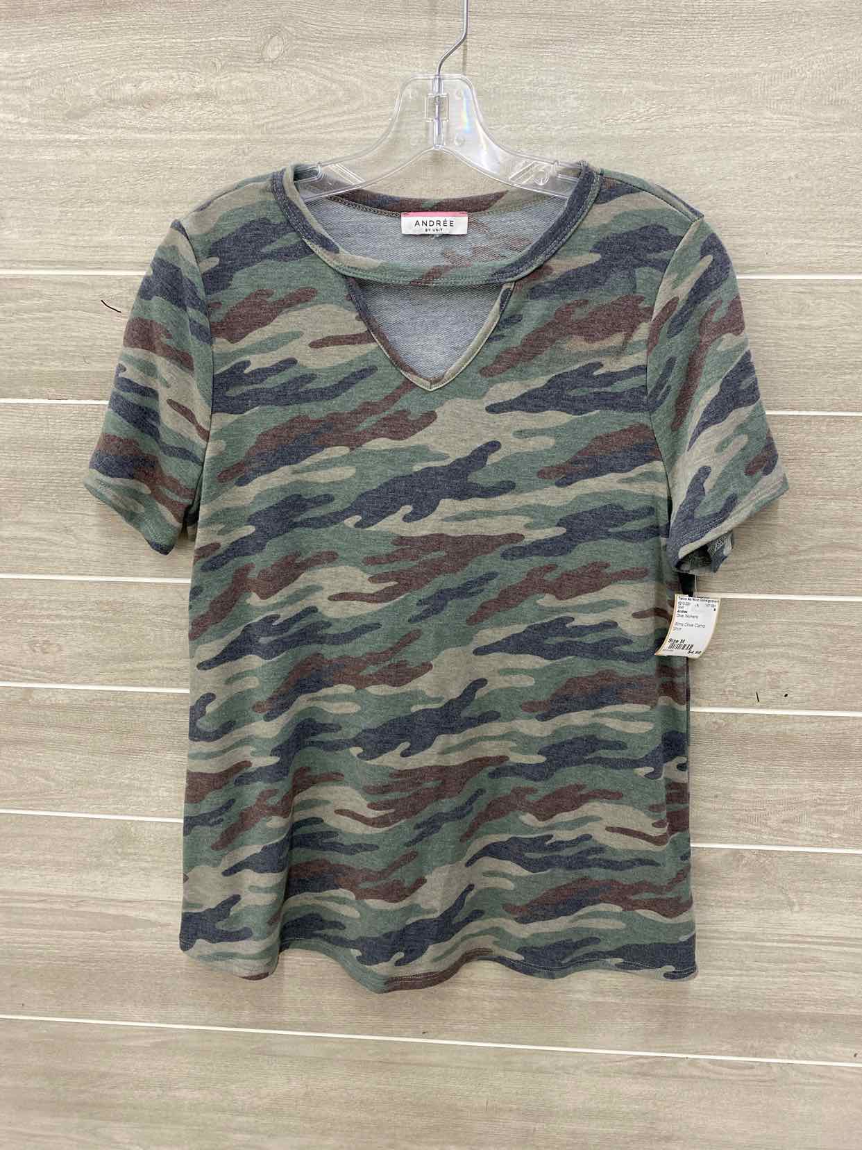 Andree Olive Womens Size M Shirt