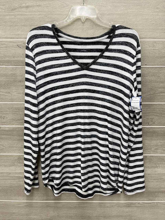 ANA Size L Gray Womens Shirt