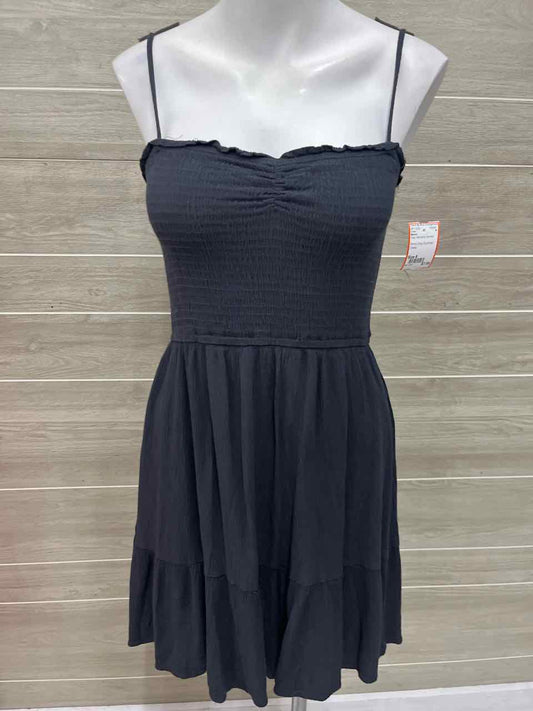 Becool Size 6 Gray Womens Dress