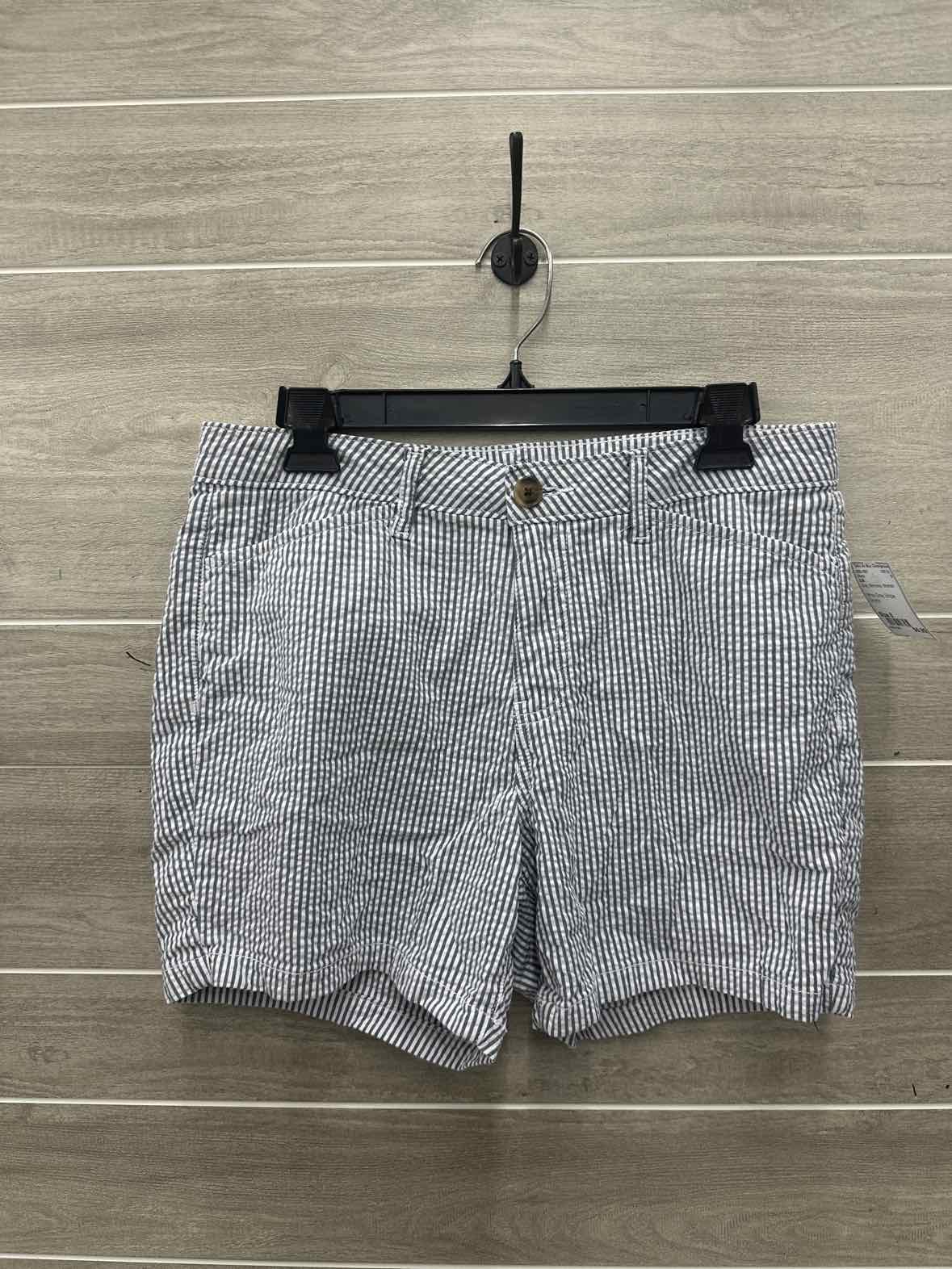 SJB Size 8 Gray Womens Shorts