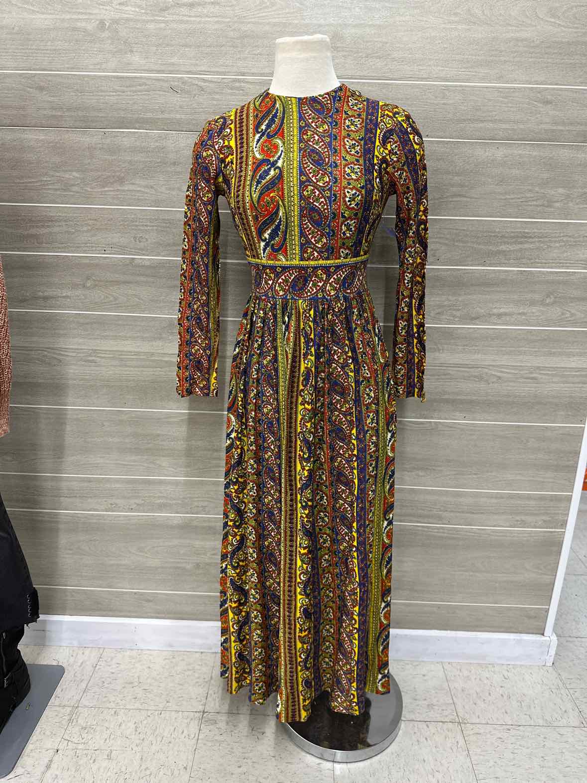 Size XS Multi-Color Womens Dress